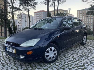Usado 1999 Ford Focus Sedan | € 1.300 (Preço elevado)