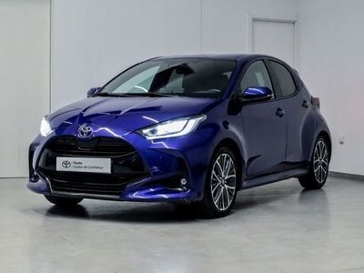 Azul Usado 2024 Toyota Yaris Luxury | € 29.000 (Caro)