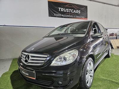 Preto Usado 2008 Mercedes B180 Monovolume | € 7.990 (Preço elevado)