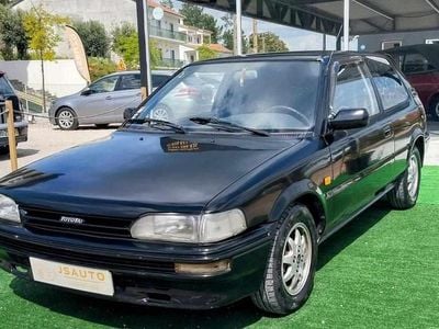 Preto Usado 1990 Toyota Corolla | € 1.500