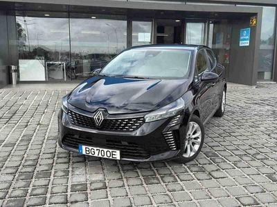 Preto Usado 2024 Renault Clio V Evolution Citadino | € 17.490 (Preço justo)