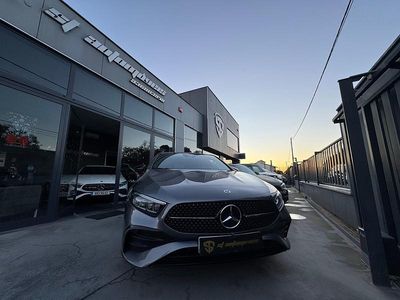 Cinza Usado 2023 Mercedes A250 AMG line Sedan | € 37.500 (Caro)