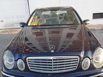 Mercedes E270