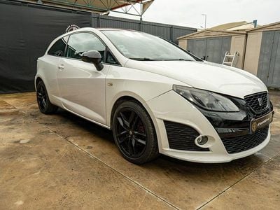 Branco Usado 2009 Seat Ibiza Coupé | € 11.900