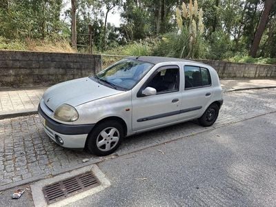 Renault Clio II