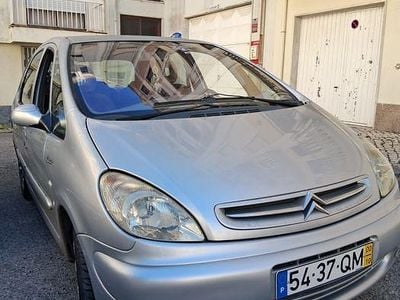 Usado 2000 Citroën Xsara Picasso Monovolume | € 1.550 (Bom preço)