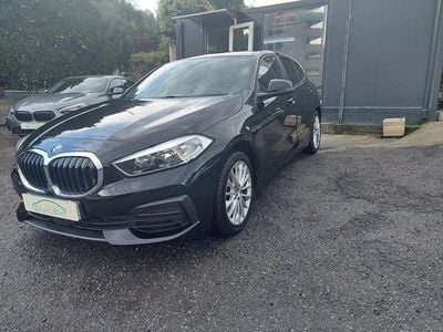 Preto Usado 2021 BMW 116 Advantage Citadino | € 21.800 (Preço justo)