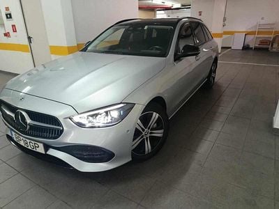 Usado Mercedes C300 313 HP (230 kW) 2023 Cinzento