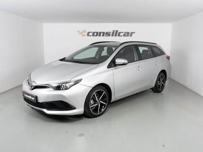 Toyota Auris Touring Sports