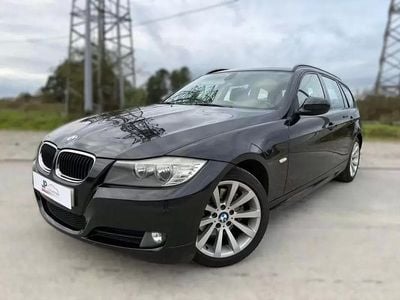 Preto Usado 2011 BMW 320 Carrinha | € 11.900 (Preço elevado)