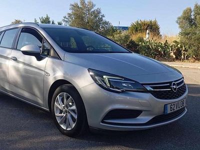 Cinzento Usado 2018 Opel Astra Business Edition Carrinha | € 12.800 (Preço justo)
