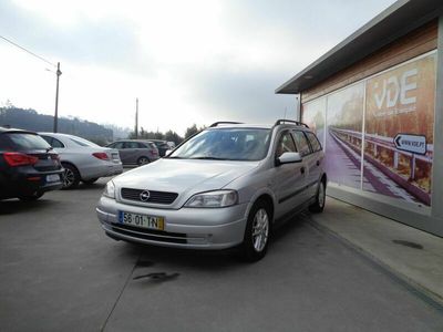 usado Opel Astra Caravan 1.4i 90cv