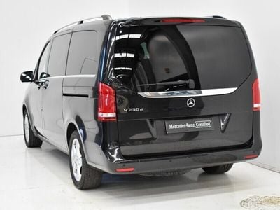 Usado Mercedes V250 Avantgarde 190 HP (139 kW) 2021 Preto Monovolume