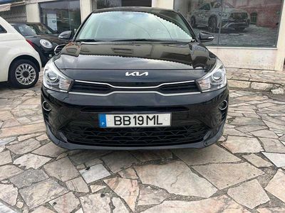 Preto Usado 2023 Kia Rio | € 15.900 (Preço justo)