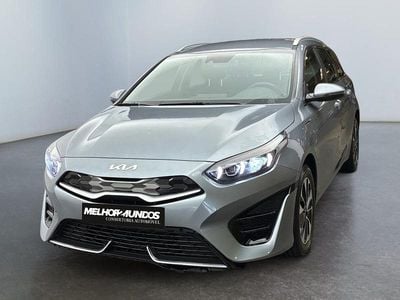 Cinza Usado 2022 Kia Ceed Active Citadino | € 19.990