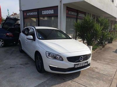 usado Volvo V60 2.0 D2 Momentum 120cv