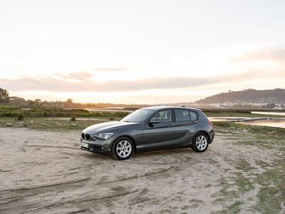 usado BMW 116 F20 D com GPS em Excelente Estado - Oportunidade Única!