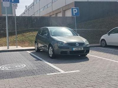 VW Golf V