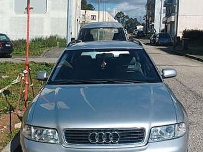 Usado 2000 Audi A4 Carrinha | € 3.000