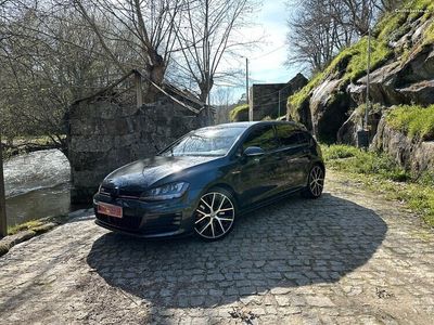 usado VW Golf 2.0 TSI GTI DSG PERFORMANCE