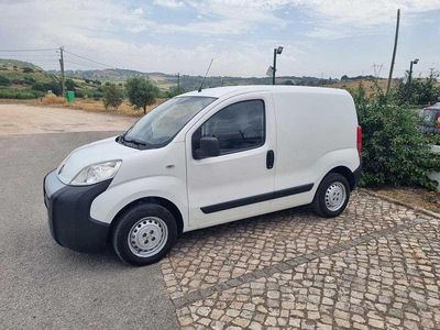 Branco Usado 2016 Fiat Fiorino Monovolume | € 6.450 (Preço elevado)