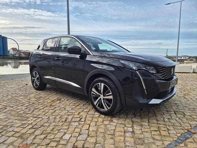 Preto Usado 2022 Peugeot 3008 Allure SUV | € 22.890 (Preço justo)
