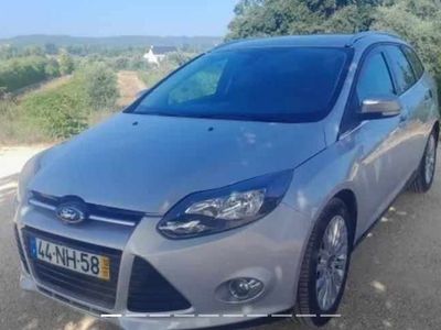 Cinzento Usado 2012 Ford Focus Carrinha | € 8.950 (Preço elevado)