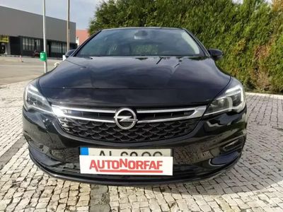 Preto Usado 2018 Opel Astra Business Edition Citadino | € 14.900 (Preço elevado)