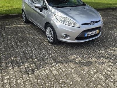 Usado Ford Fiesta 95 HP (69 kW) 2009 Citadino