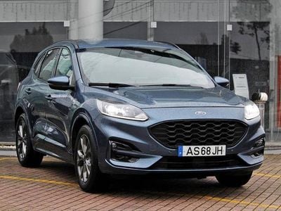 Usado Ford Kuga ST-Line 150 HP (110 kW) 2022 Cinza SUV