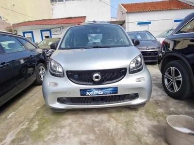 Usado Smart ForTwo Electric Drive 60 kW (82 HP) 2019 Cinzento