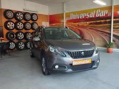 Cinzento Usado 2017 Peugeot 2008 Allure SUV | € 14.950 (Caro)