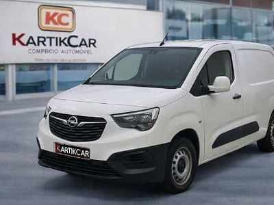 Usado Opel Combo 102 HP (75 kW) 2022 Branco Monovolume