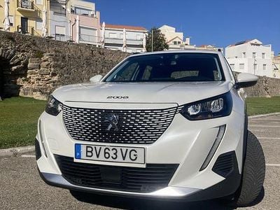Peugeot e-2008