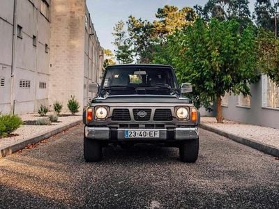 Usado Nissan Patrol 115 HP (84 kW) 1994 Verde SUV