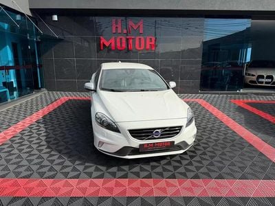 Branco Usado 2015 Volvo V40 R-Design Carrinha | € 15.900 (Preço elevado)
