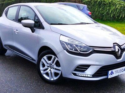 Usado Renault Clio V 90 HP (66 kW) 2020 Cinzento