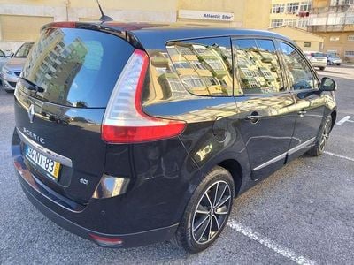 Usado 2013 Renault Scénic III Sedan | € 7.900 (Bom preço)