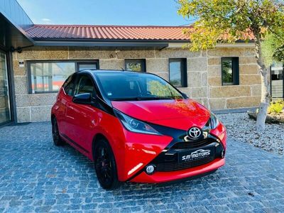 usado Toyota Aygo 1.0 X-PLAY RED