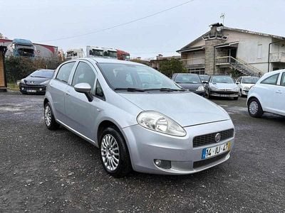 Usado Fiat Punto Evo 75 HP (55 kW) 2010 Cinzento Citadino