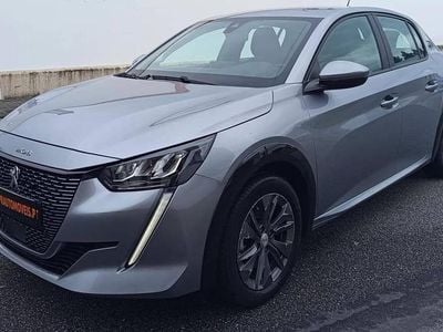 Cinza Usado 2020 Peugeot e-208 Active Citadino | € 14.990 (Preço justo)