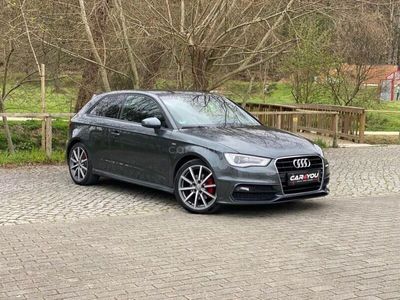 usado Audi A3 1.6 TDi S-line