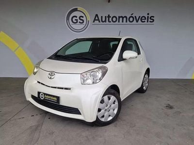Toyota iQ