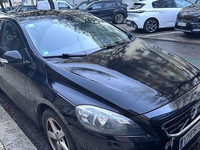 Usado Volvo V40 120 HP (88 kW) 2013 Sedan