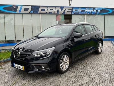 Preto Usado 2017 Renault Mégane GrandTour Intens Carrinha | € 11.900 (Preço justo)