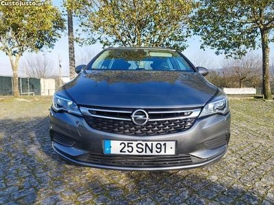 Usado Opel Astra Business 110 HP (80 kW) 2017 Cinza Carrinha