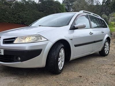 Usado Renault Mégane GrandTour Dynamique 105 HP (77 kW) 2008 Cinza Carrinha