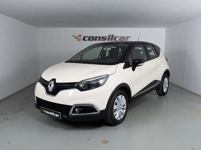 Usado Renault Captur Expression 90 HP (66 kW) 2016 Branco SUV