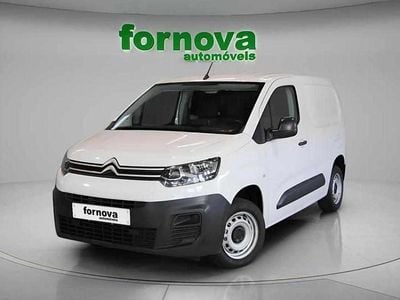 Branco Usado 2023 Citroën Berlingo Monovolume | € 17.500 (Preço justo)