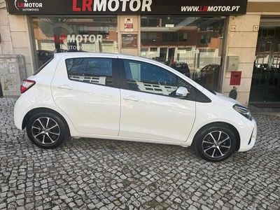 Branco Usado 2020 Toyota Yaris Comfort | € 9.950